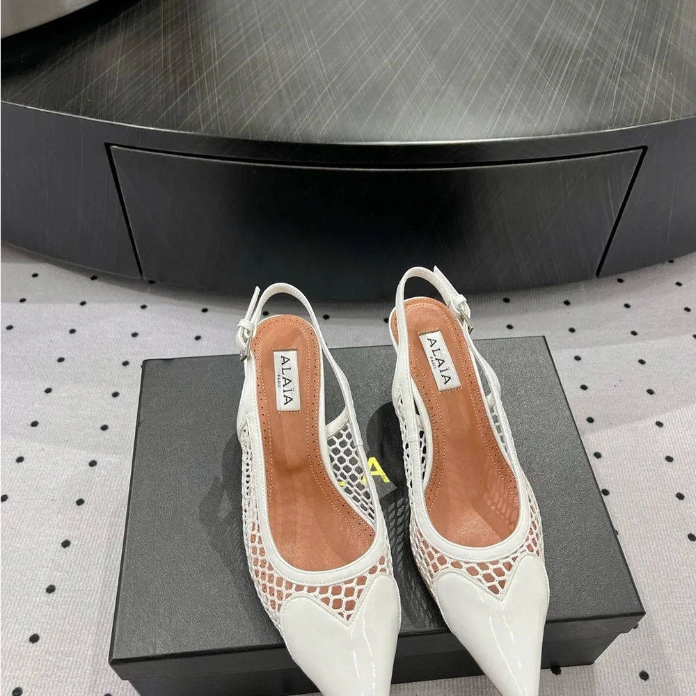 ALAÏA White Mesh Pointed Slingback Heels - Picture 3 of 9